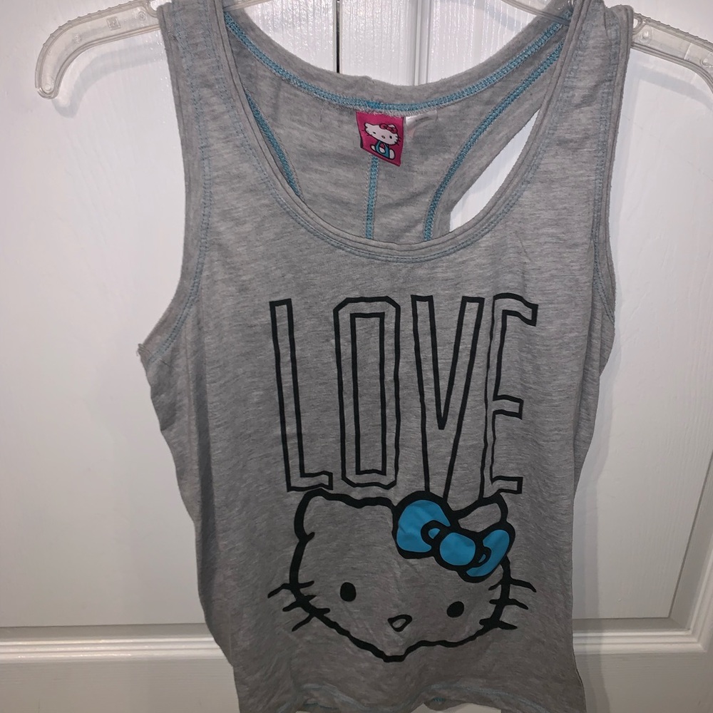 Hello kitty tank